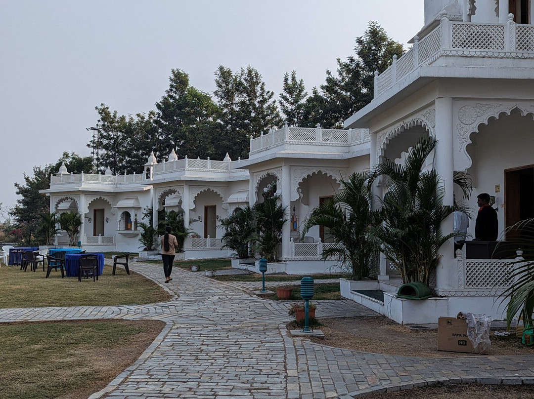 Rajasi Palace