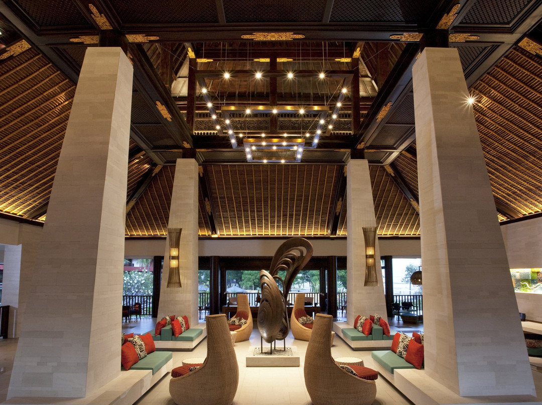 巴厘岛巴鲁娜假日度假酒店主图