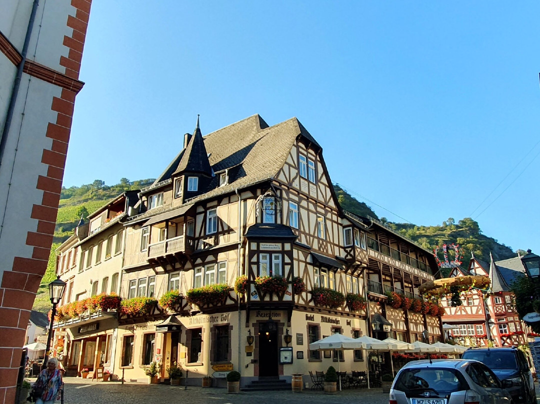 巴查瑞彻酒店主图