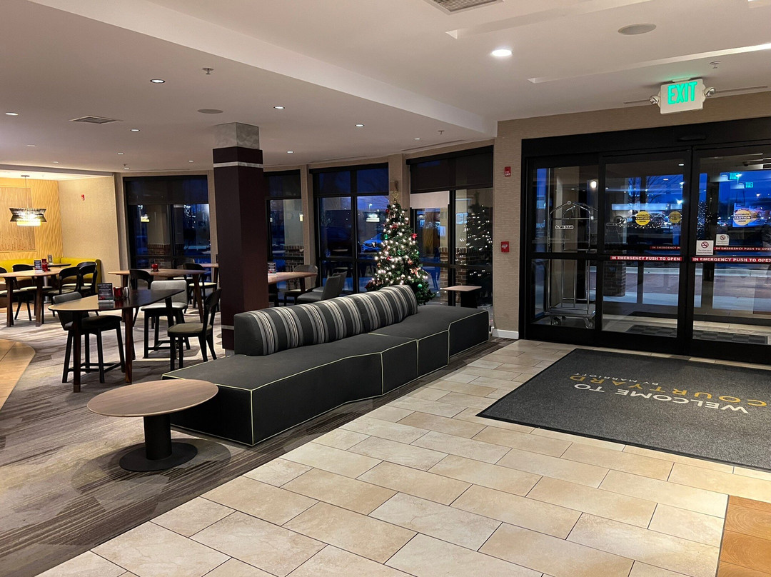 Courtyard by Marriott Waldorf主图