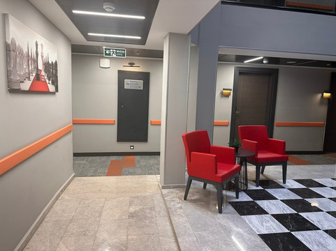 Days Hotel by Wyndham Cankaya主图