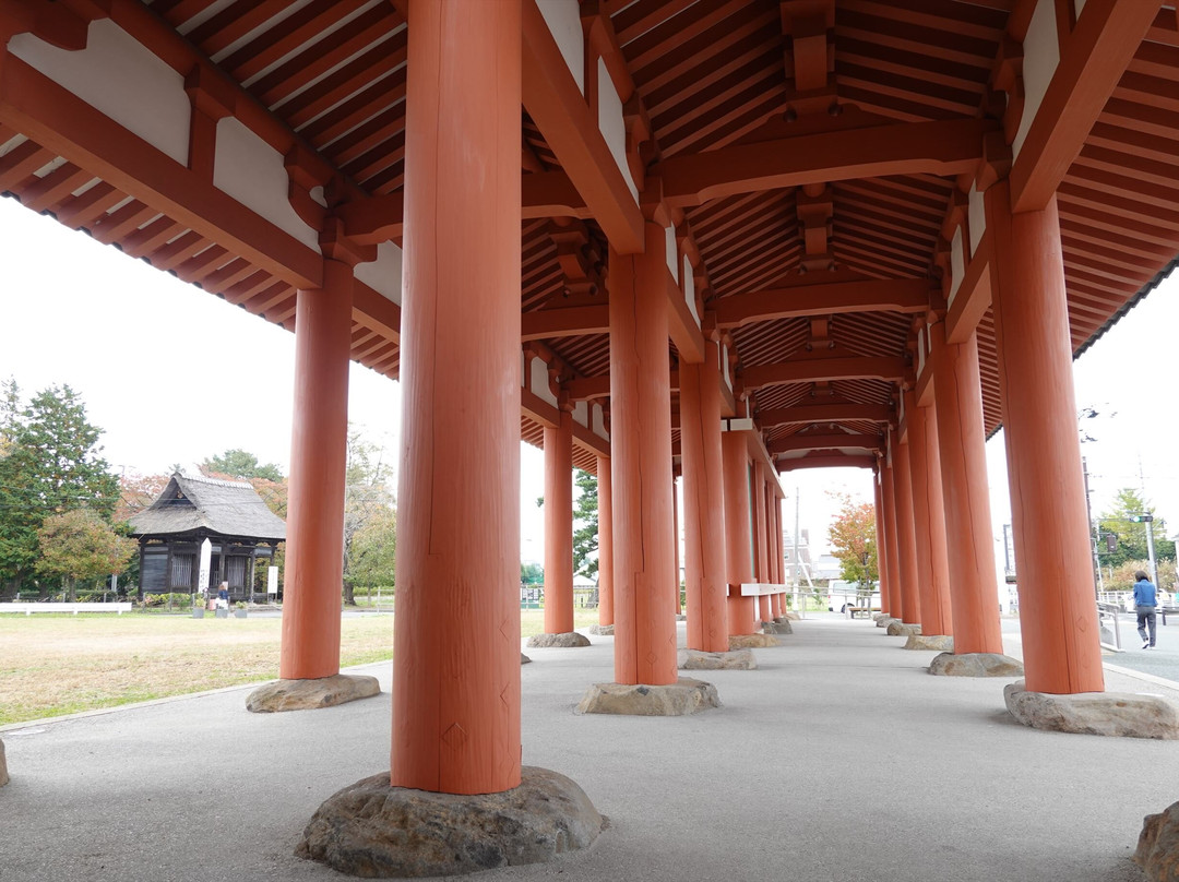 Shiseki Mutsukokubun-ji and Amaderaato Guidance Shisetsu景点图片