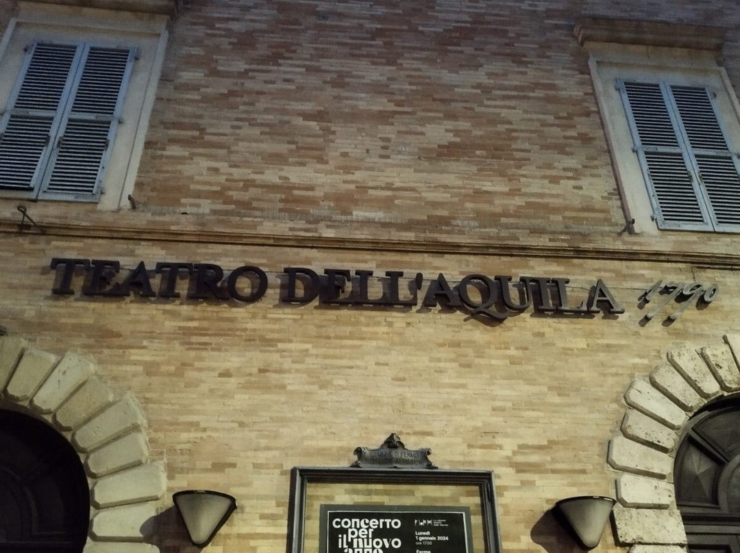Teatro dell'Aquila-费尔莫必去景点