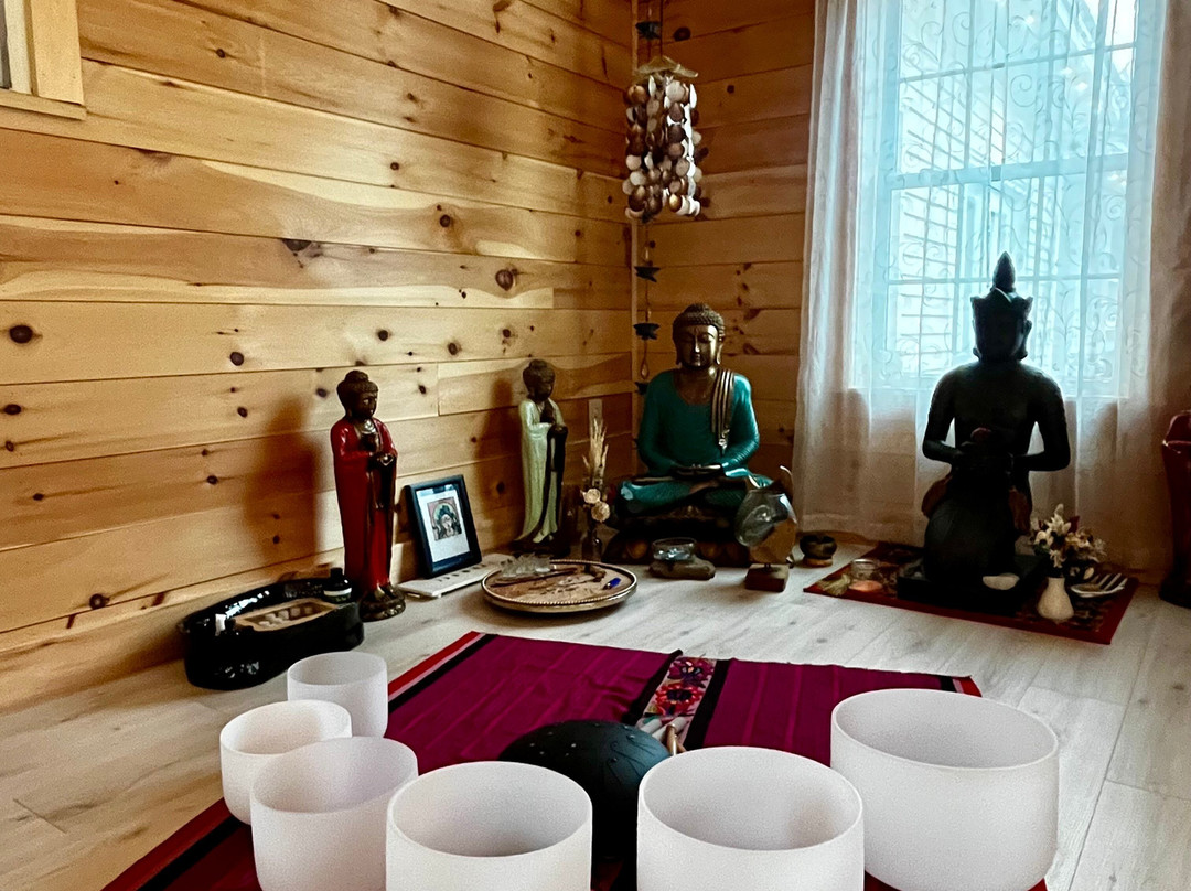 Hillholm Estate主图