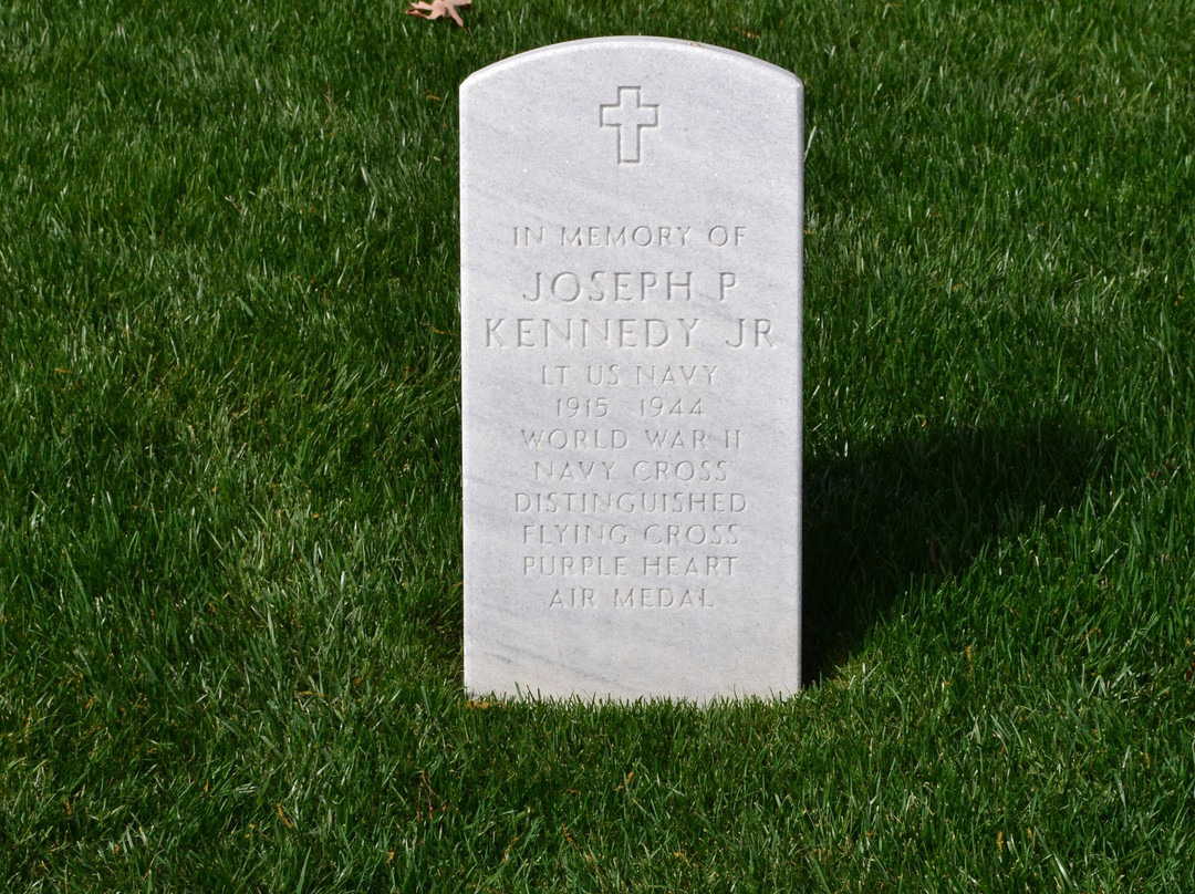 John F. Kennedy Grave Site景点图片