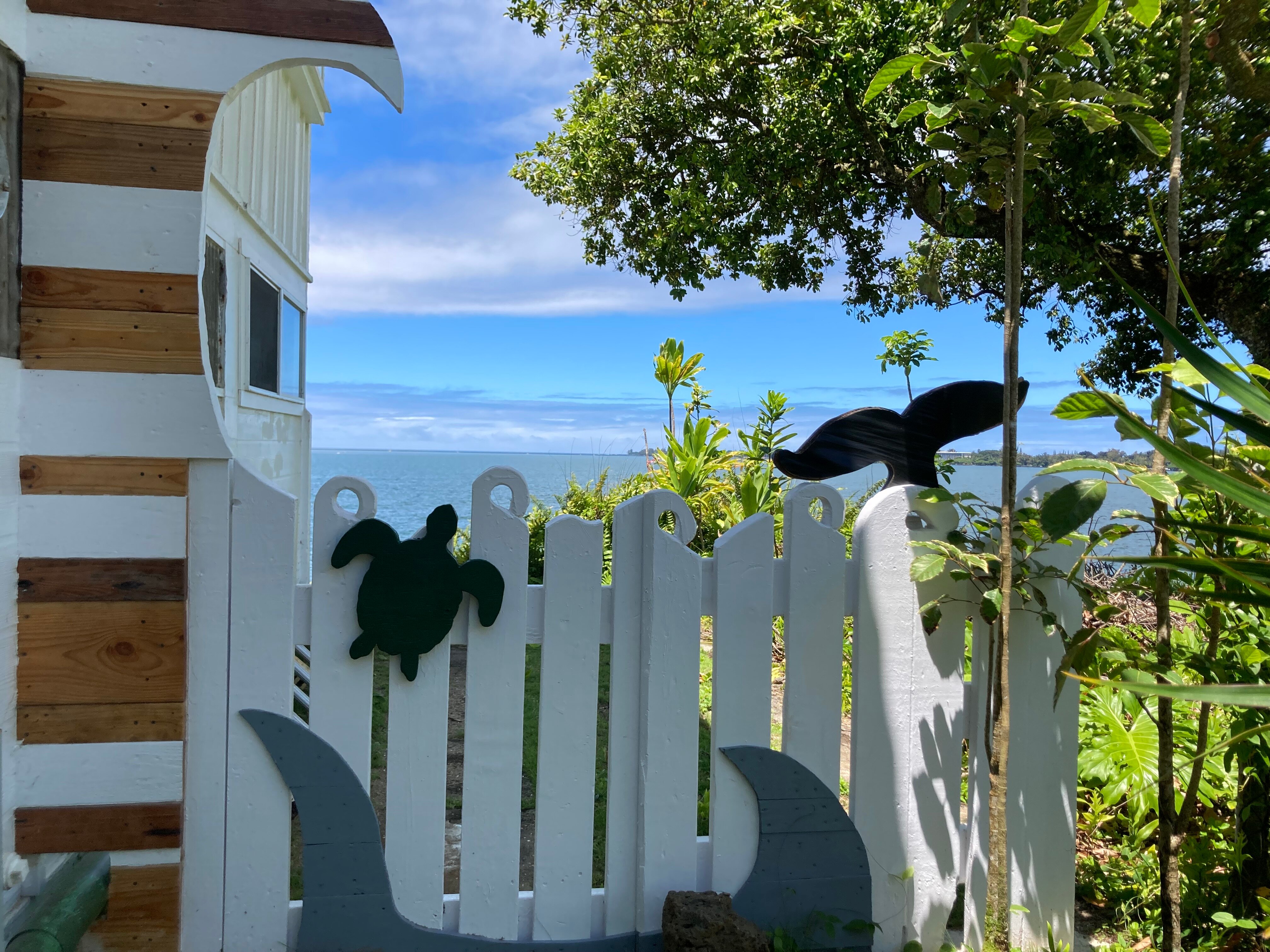 Hilo Bay Oceanfront Bed and Breakfast-浴室