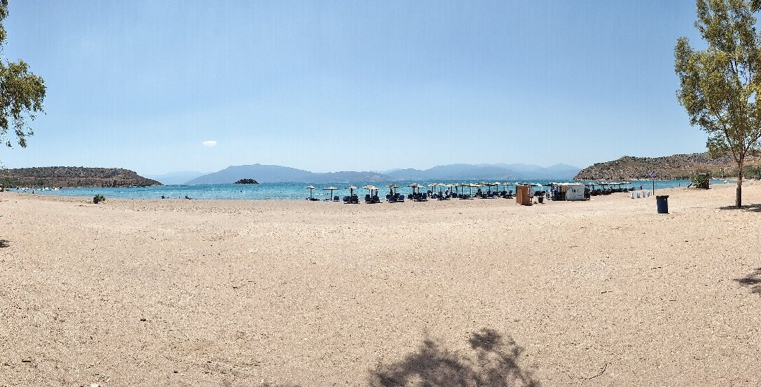 Karathona Beach景点图片