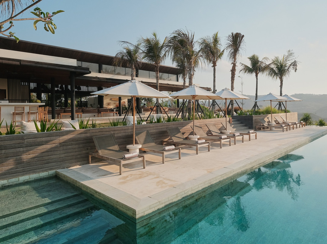 Somewhere Lombok主图