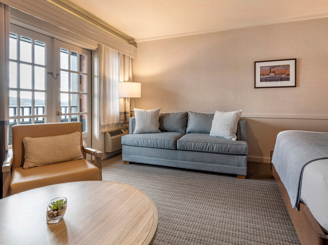 米尔瀑布彻奇兰丁酒店主图