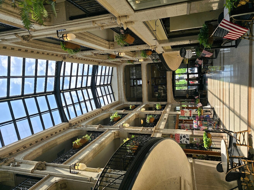 Grove Arcade景点图片