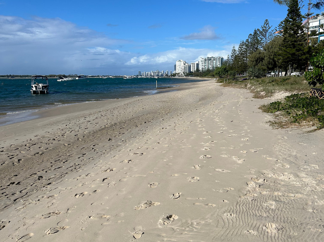 帆板度假村主图