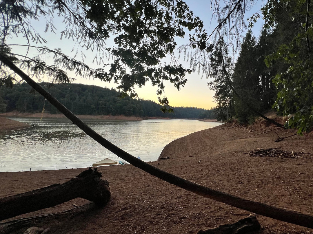 Rollins Lake-Colfax必去景点