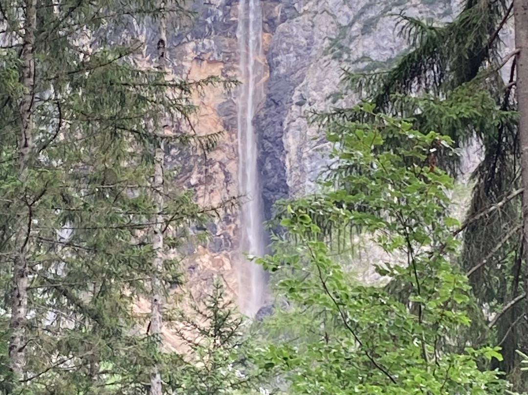 Wasserfall-Erlebnisweg Ehrwald-埃尔森林市必去景点