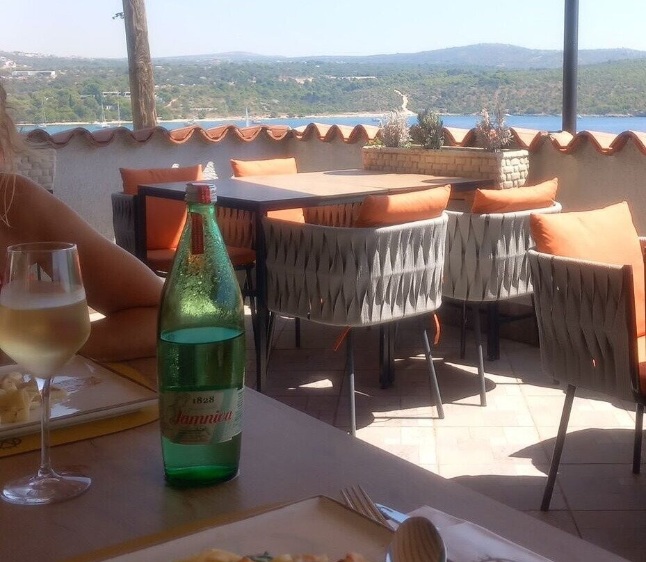 Madona Restaurant