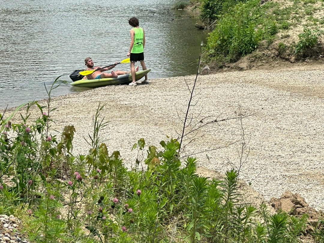 Green Acres Kayak Rental-Harrison必去景点