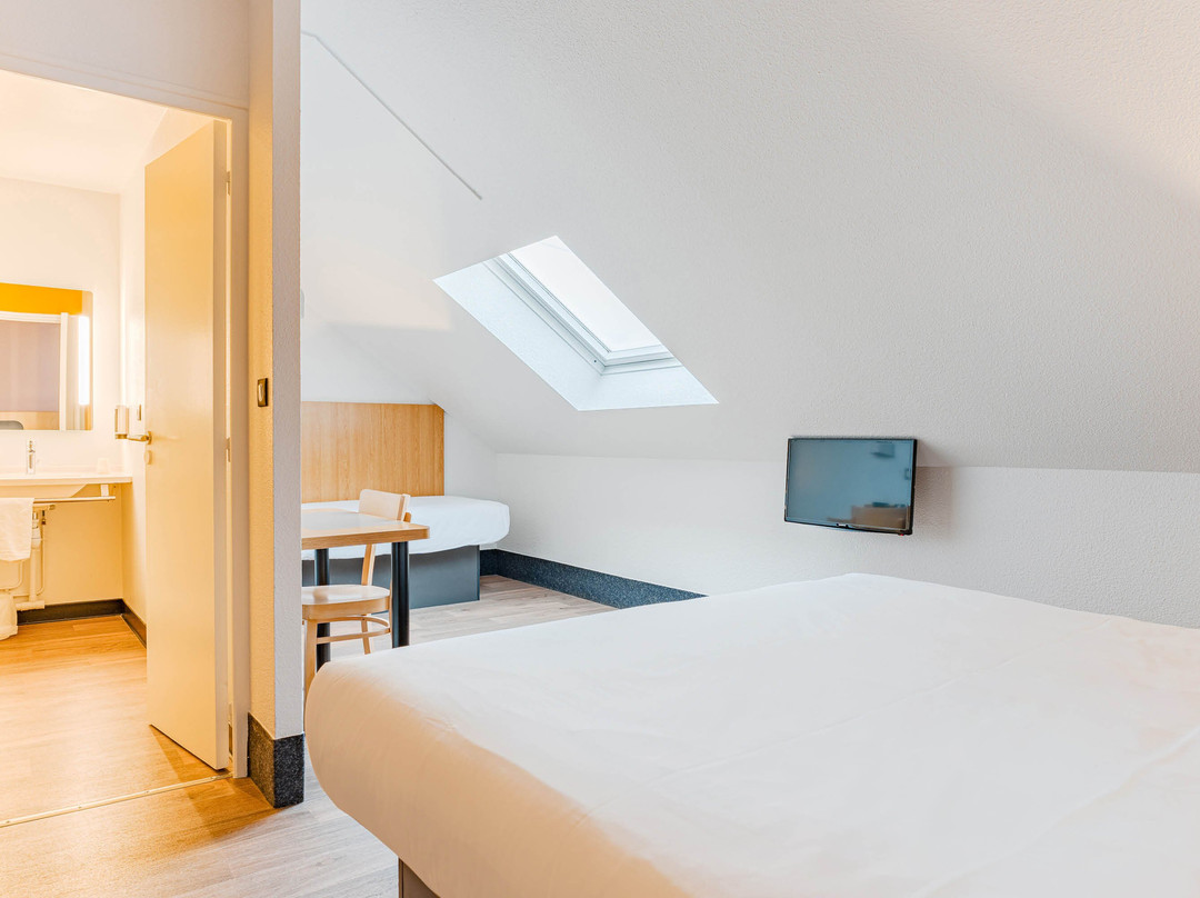 B&B HOTEL Poitiers 3 Futuroscope主图