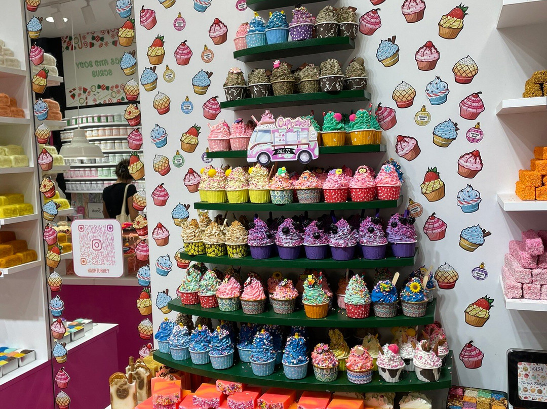 Kash Cosmetics景点图片