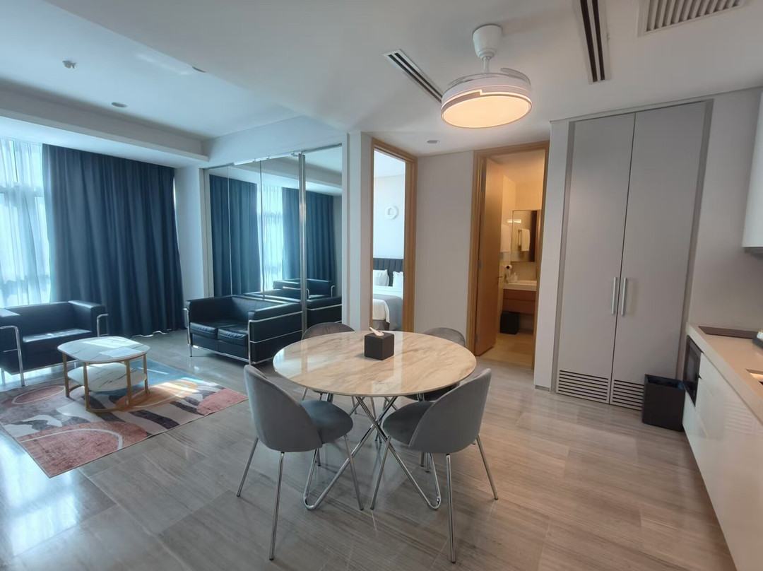 Pinetree Marina Resort主图