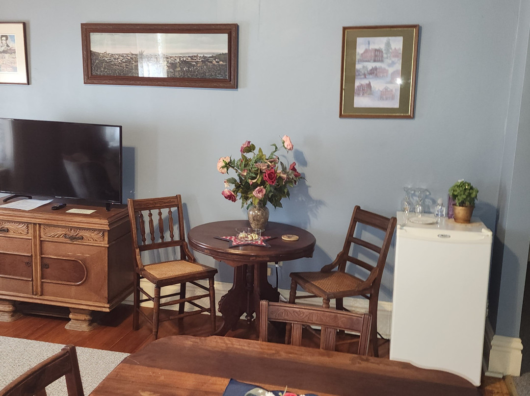 Heritage Lodging Bed and Breakfast主图