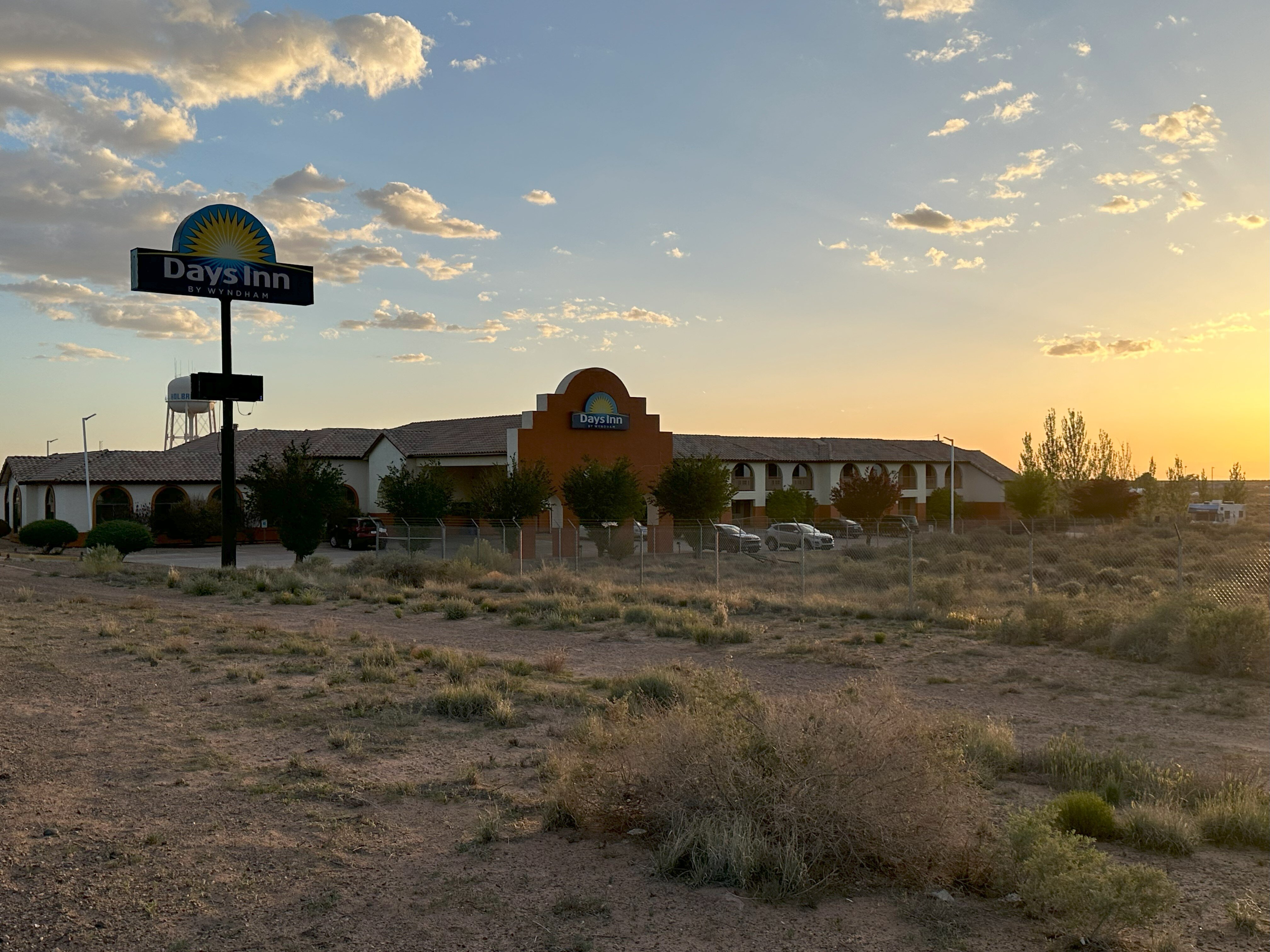 Days Inn by Wyndham Holbrook-浴室