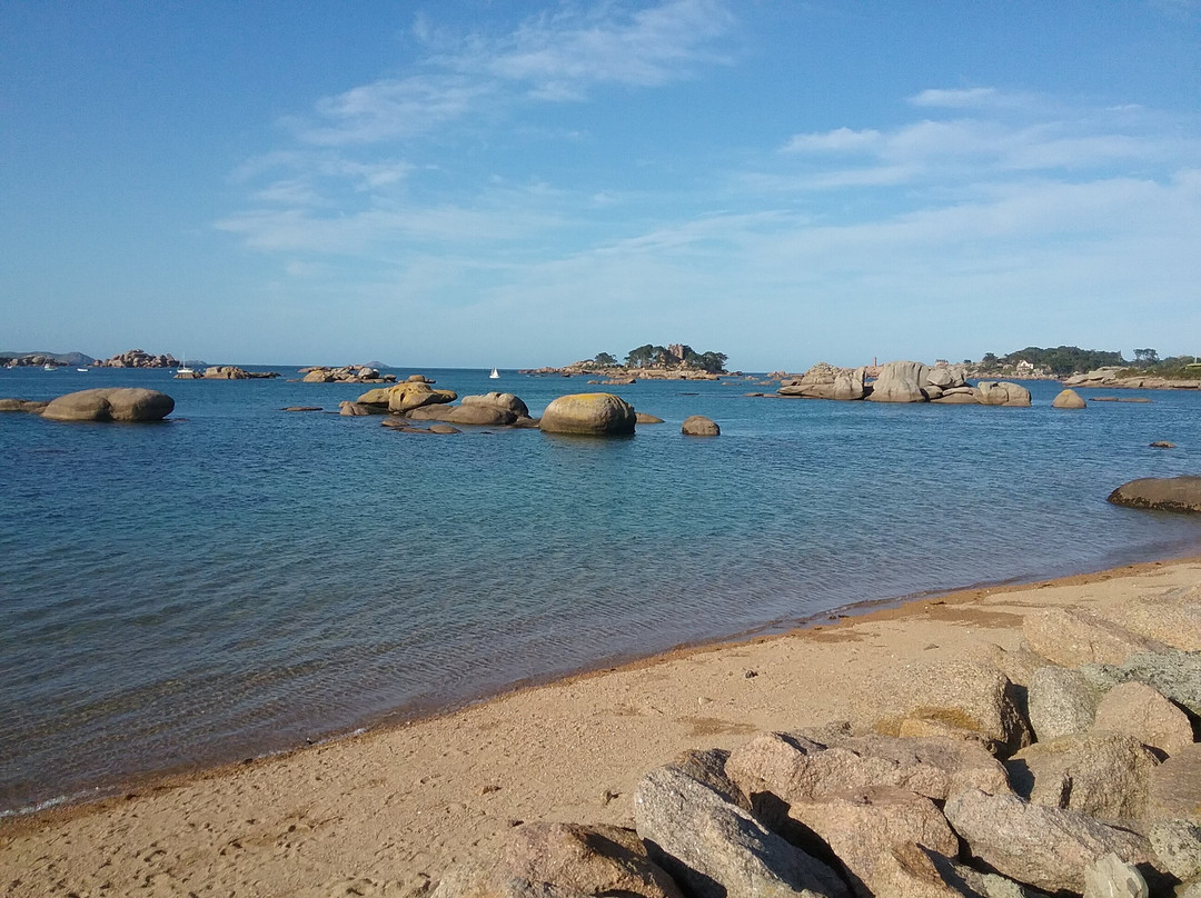 Plage de Trégastel-Tregastel必去景点