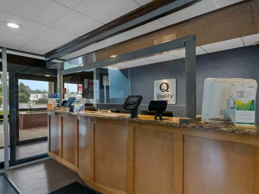 Quality inn Westfield主图