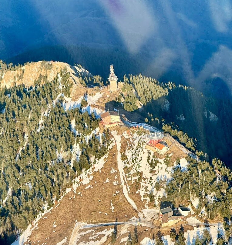 Zbor Cu Avionul-Zarnesti必去景点