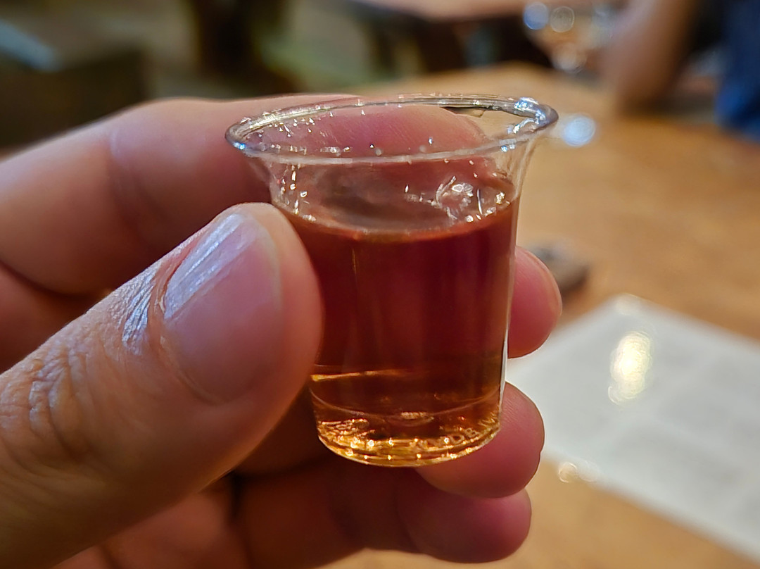 John Emerald Distilling Company-欧佩莱卡必去景点