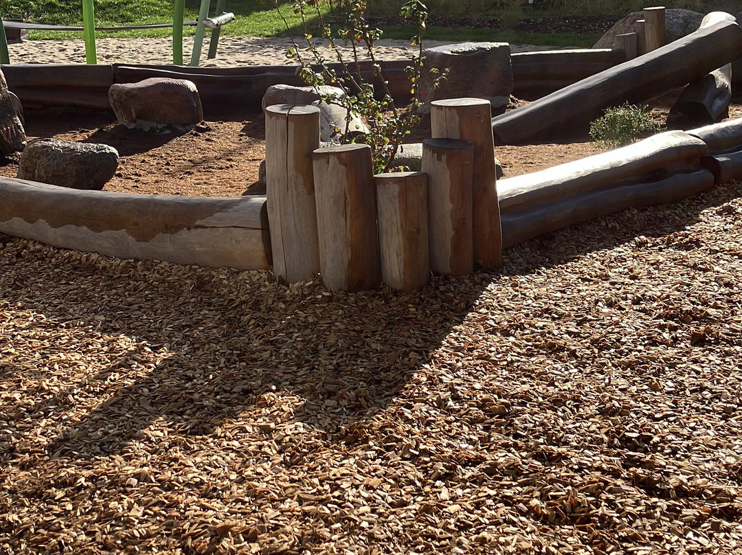 Kinderspielplatz Schwertlilienweg-沃尔夫斯堡必去景点