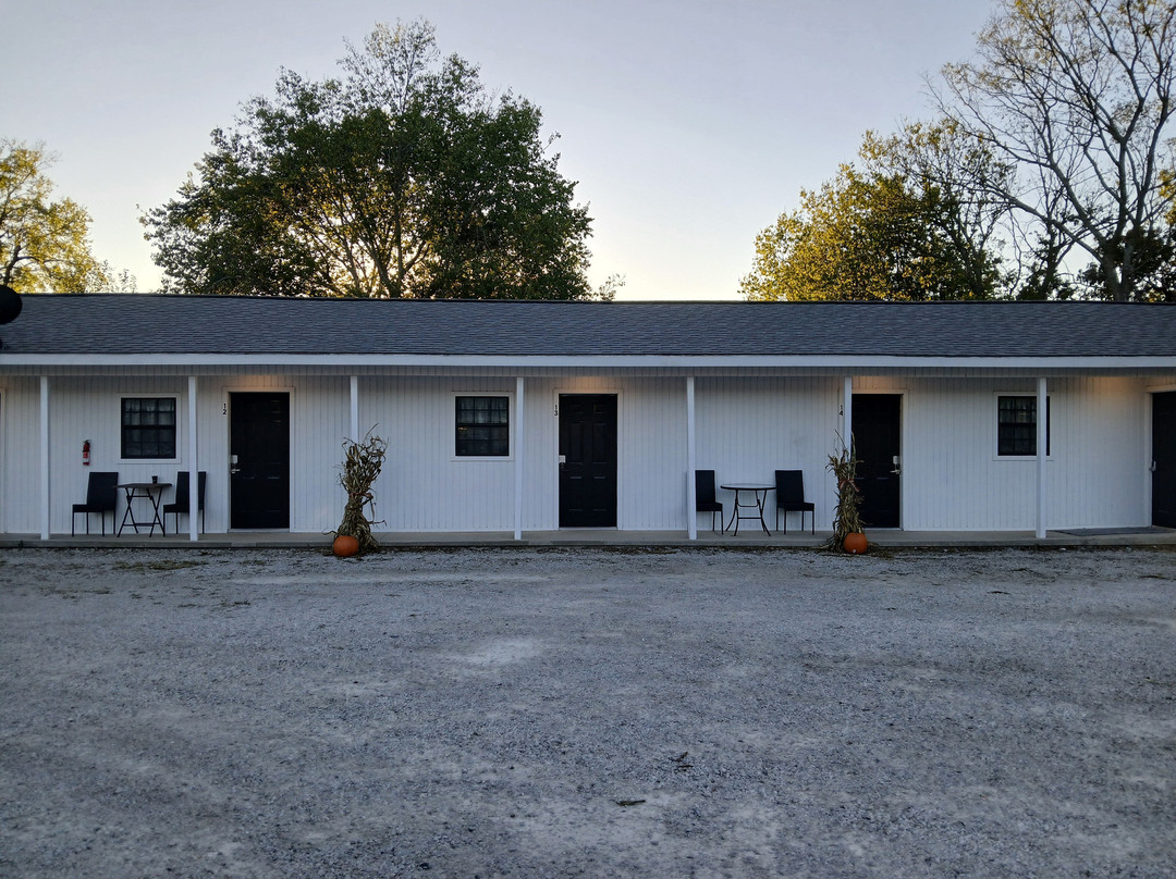 Whitetail Inn