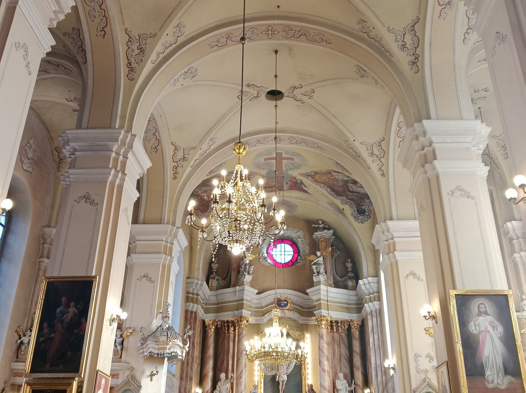 The Church of the Exaltation of the Holy Cross-Lida必去景点