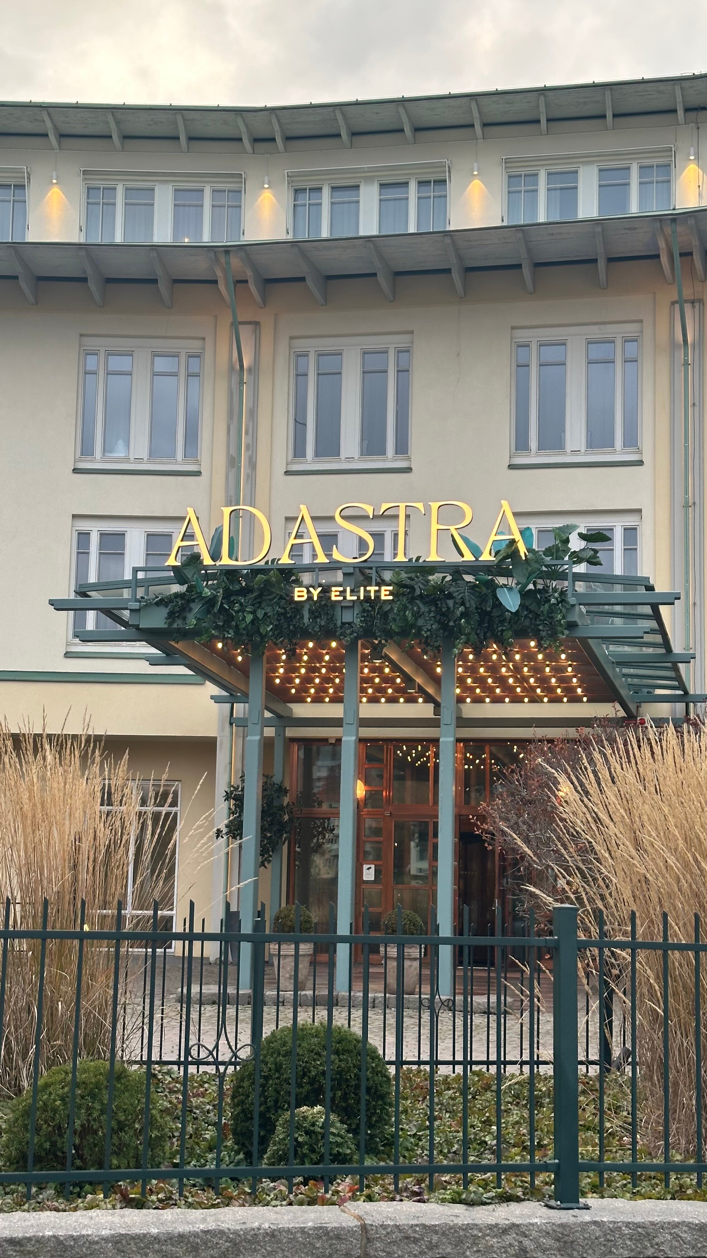 Ad Astra by Elite-浴室