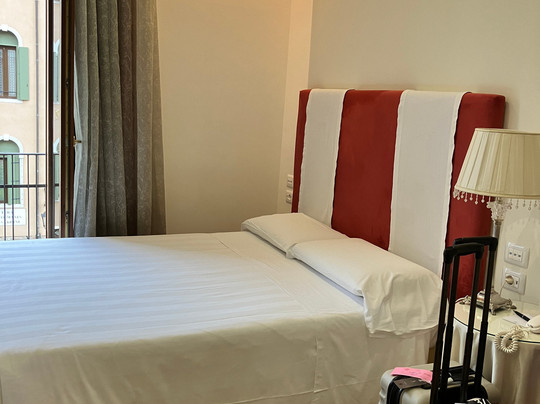 普林西皮酒店主图