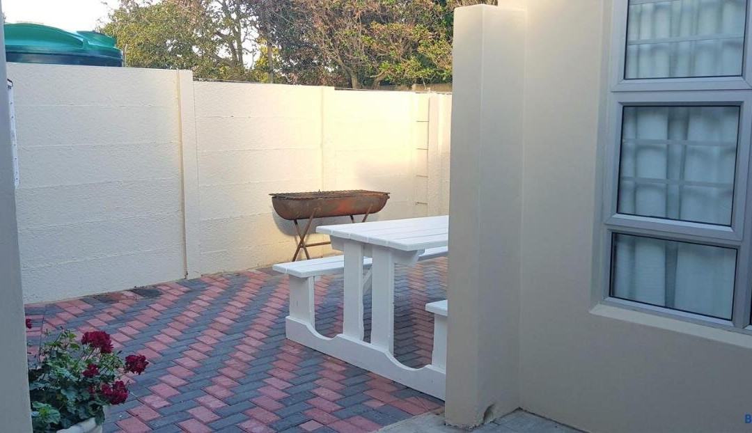 Kelzane Self-Catering