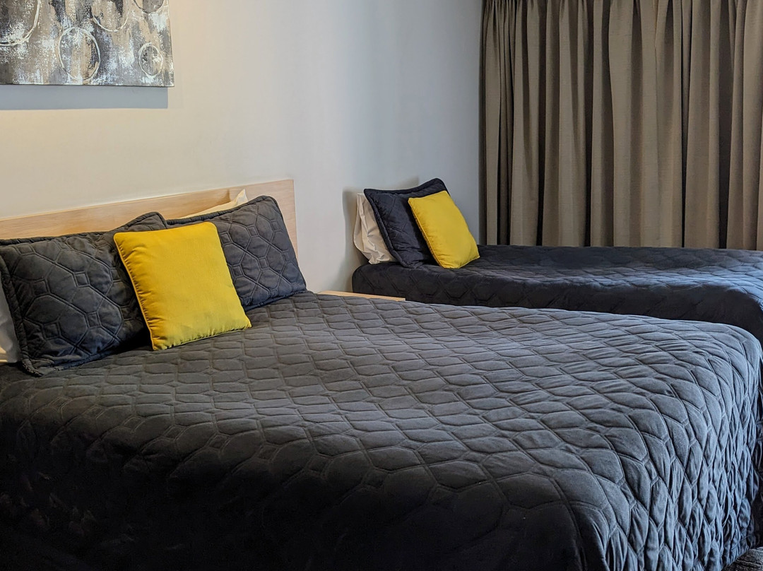 Mackellar Motel主图