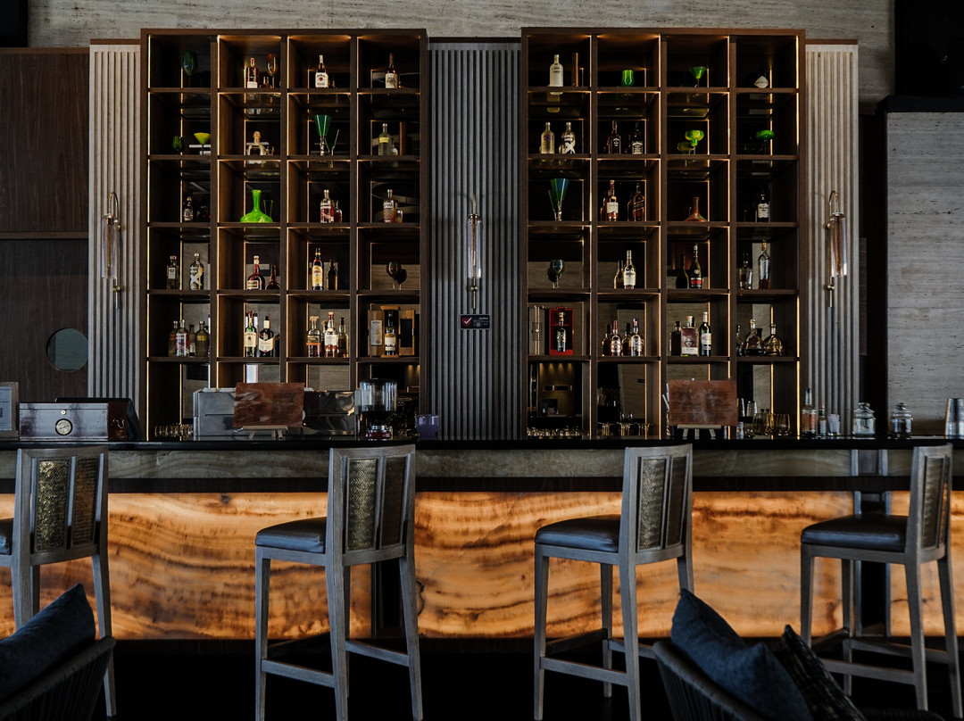 East Lobby Lounge