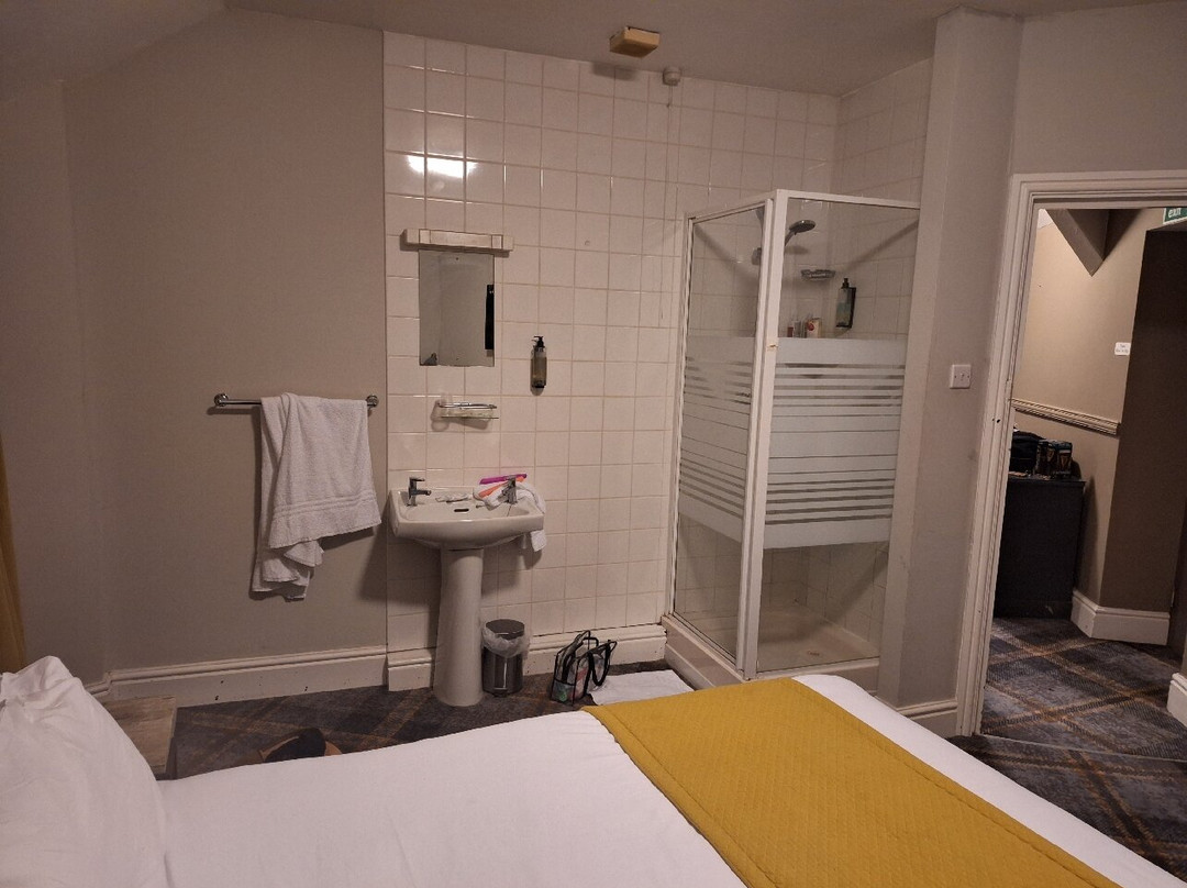 The County Hotel Haverfordwest主图