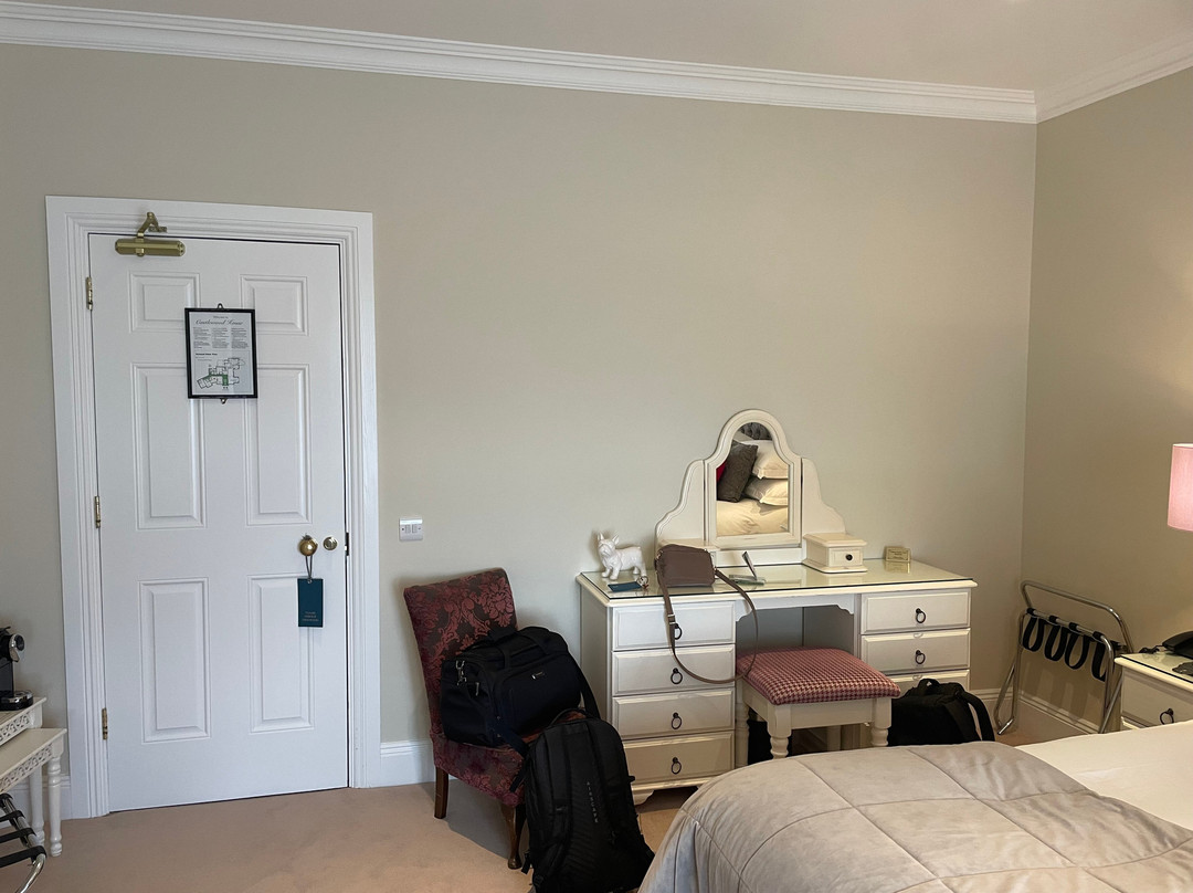 Castlewood House Dingle主图