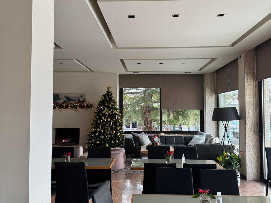 Alexakis Hotel & Spa主图