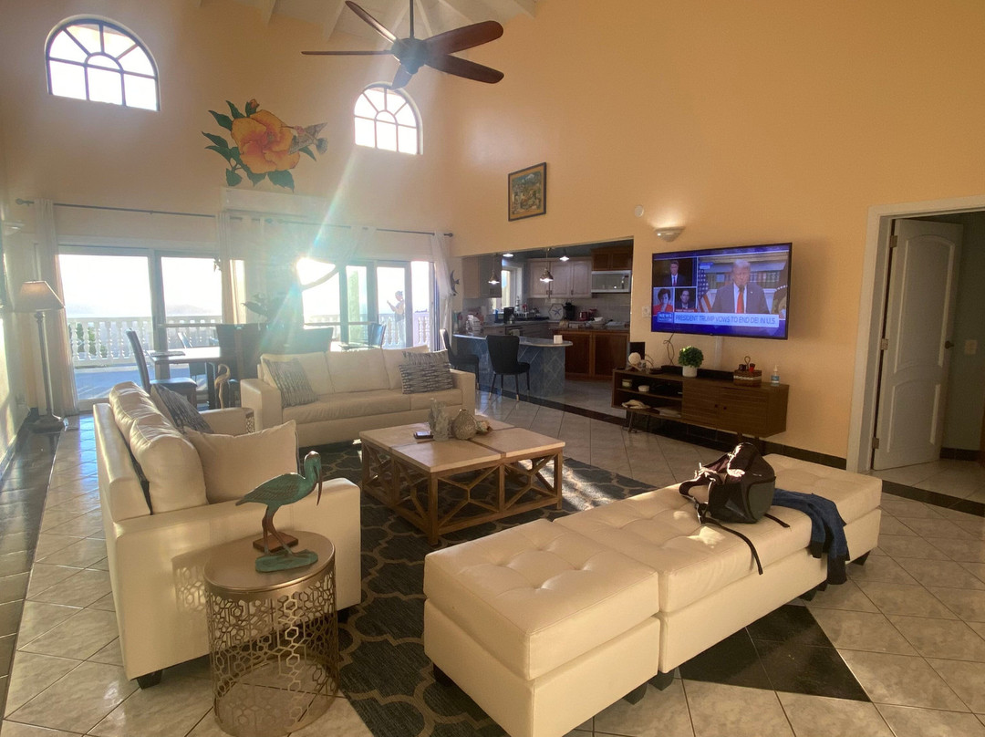 Casa Cielo Vista主图