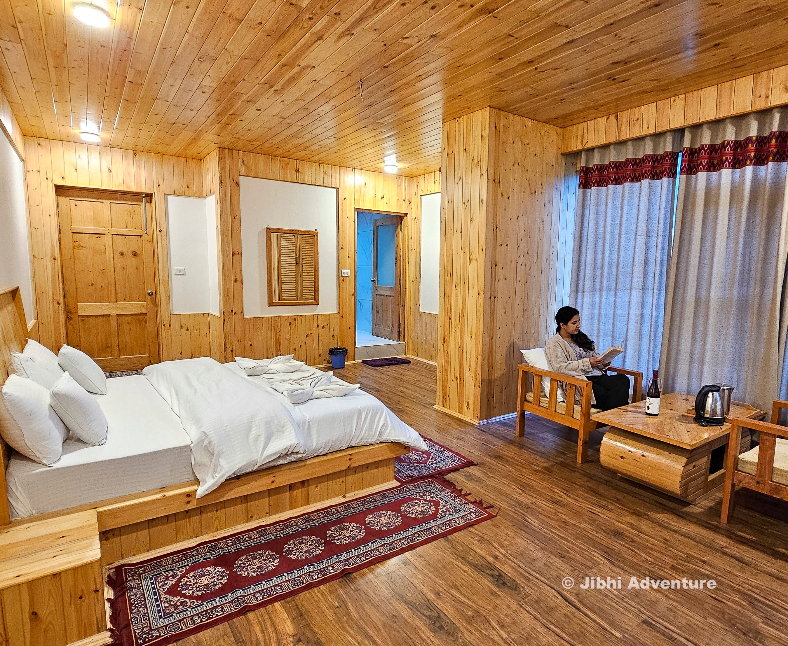 Wilderness Home Jibhi-客卧