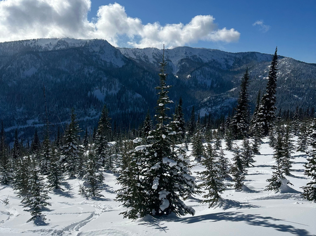 K3 Catskiing-雷夫尔斯托克必去景点