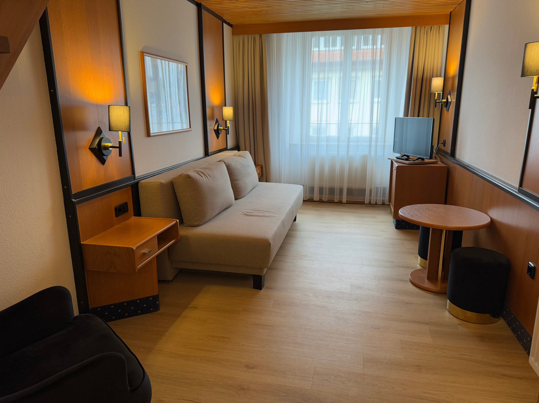 Hotel Goldener Hirsch主图