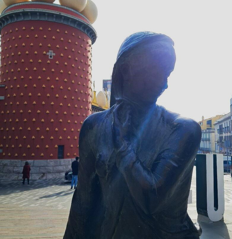 Homenatge A La Tramuntana-菲格拉斯必去景点