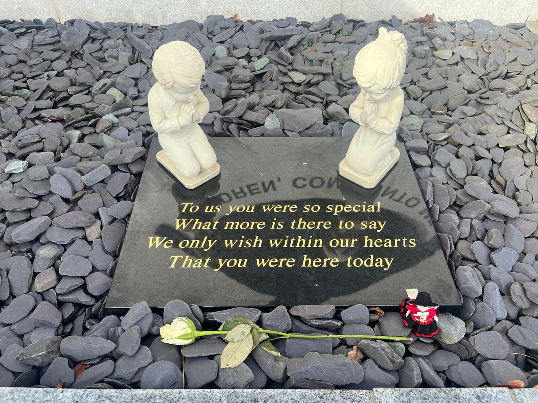 Aberfan Disaster Memorial Garden景点图片