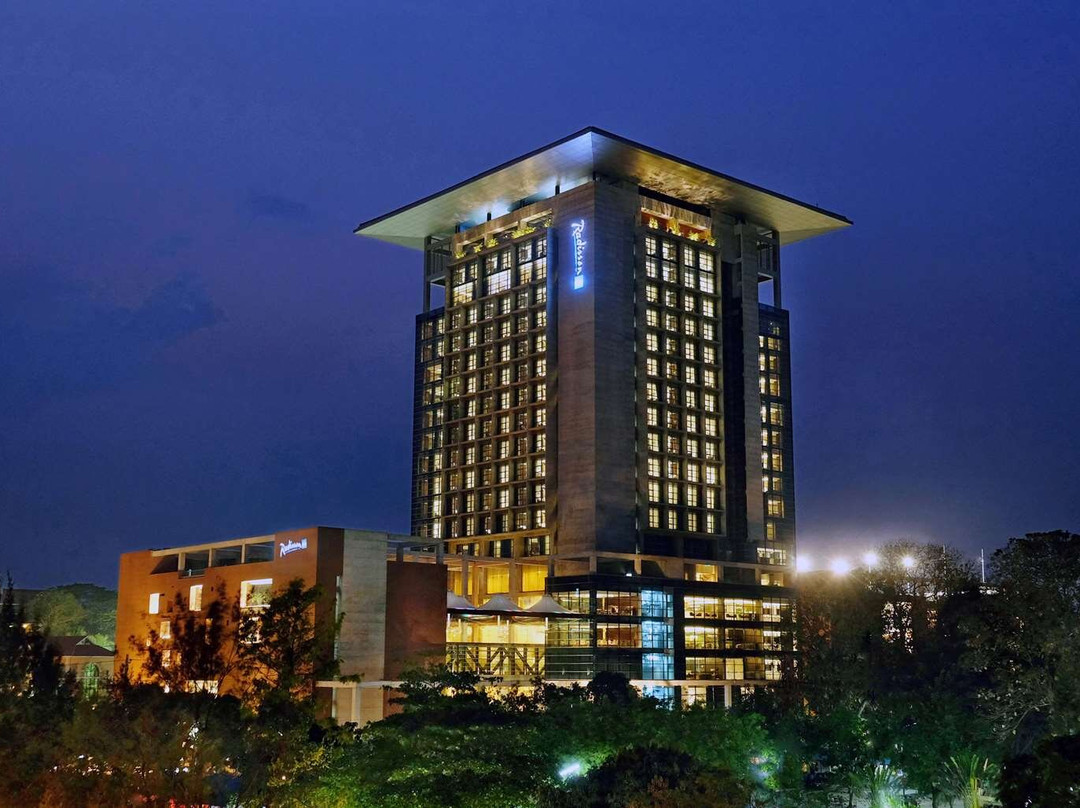 Radisson Blu Hotel, Chattogram Bay View