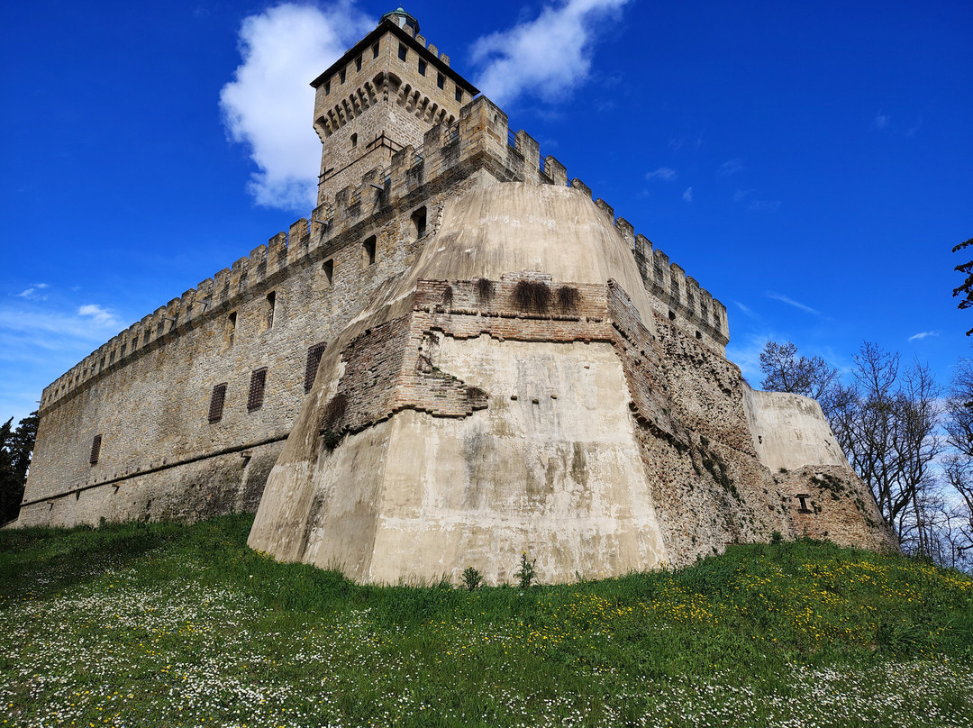 Rocca delle Caminate景点图片