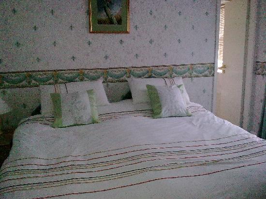 Fairway Country Hotel-客卧