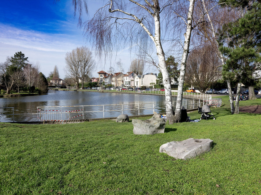 LAC D'ENGHIEN-LES-BAINS景点图片