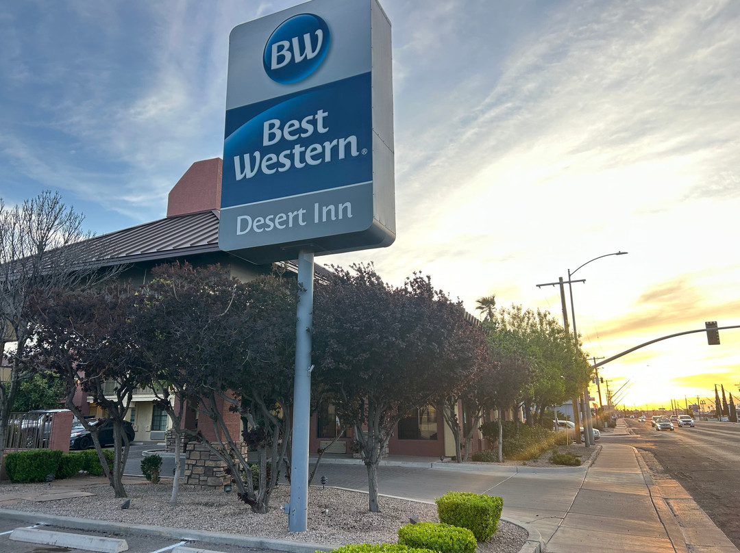 沙漠贝斯特韦斯特酒店主图